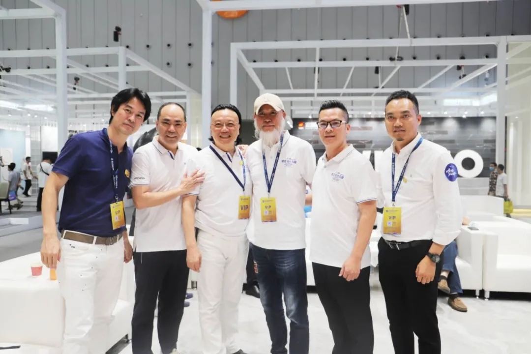 碧桂园董事局主席杨国强旅行太阳城官网展位