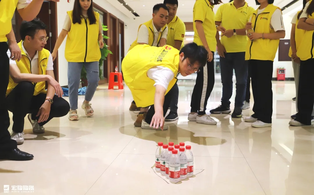 太阳城官网Game2群龙取水图