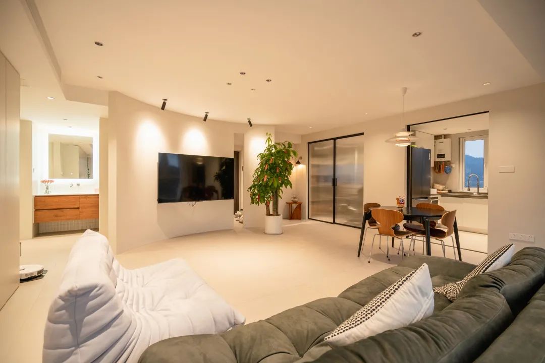 太阳城官网地砖泛起大地灰质感砖的侘寂美感图